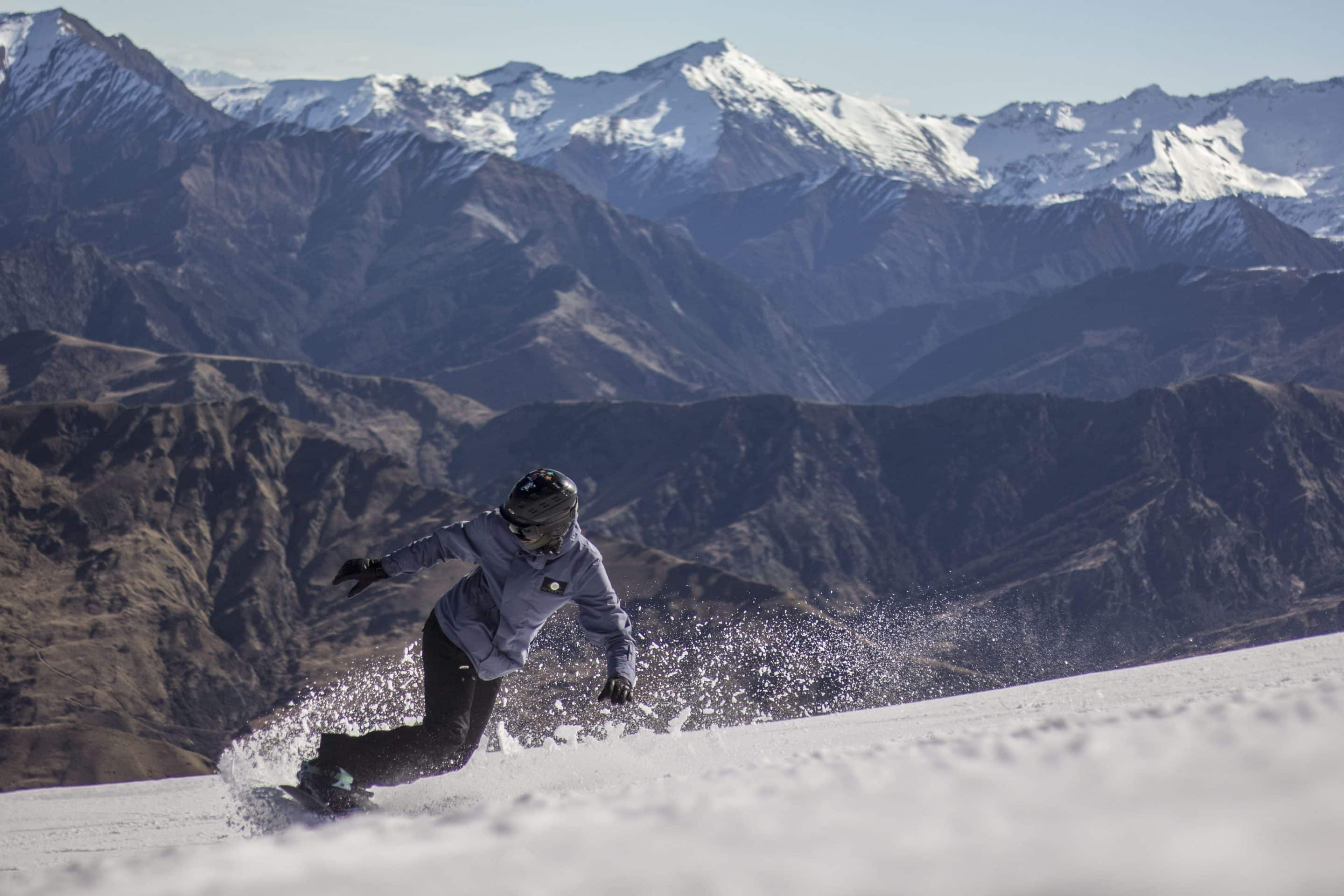 coronet peak vs remarkables